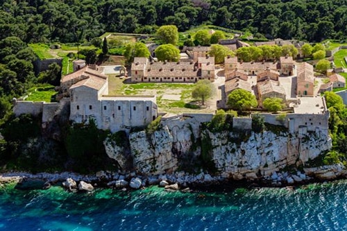Excursion en mer vers les îles de Lérins au départ de Saint-Raphaël