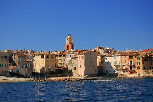 Excursion en mer dans le golfe de Saint-Tropez au départ de la côte varoise