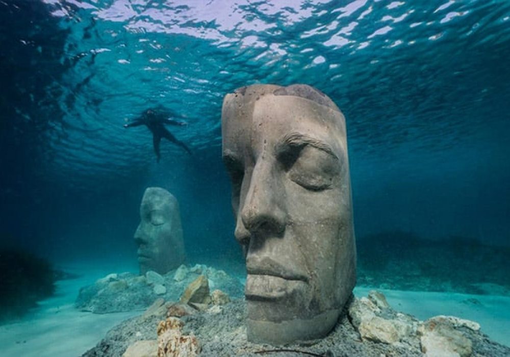 Découverte de l’écomusée sous-marin et des statues immergées autour des îles de Lérins